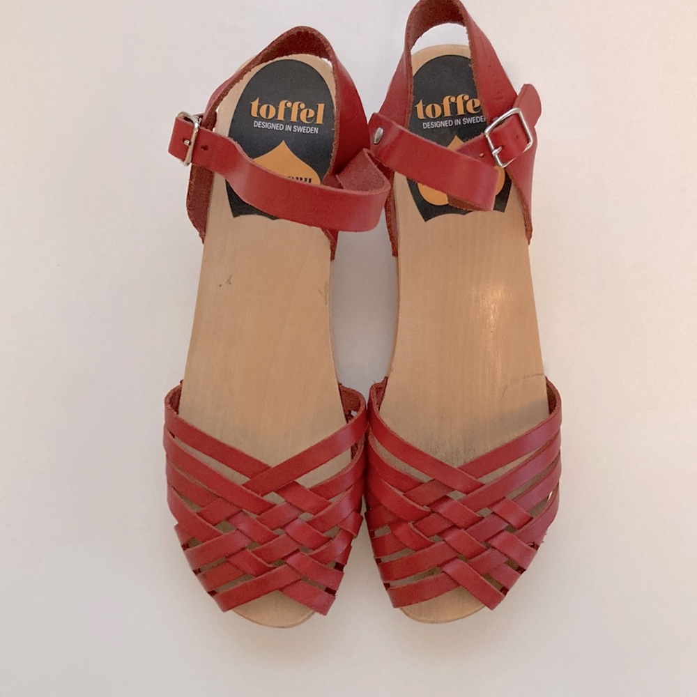 Swedish Hasbeens Red Sandal 39